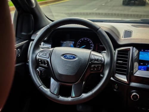 FORD EVEREST