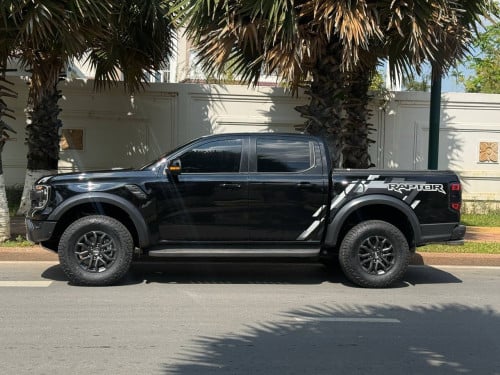 FORD RAPTORS 2023 សាំង