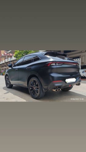 Forthing 022 luxury SUV