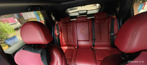 Forthing 022 luxury SUV