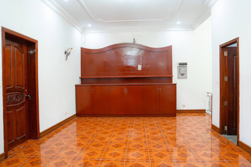 House for Rent & Sale in BKK1 | BKK1出租/出售别墅