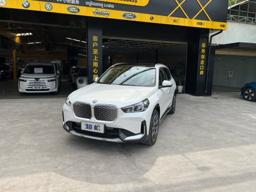 BMW IX1 xDrive30L 2024 EV