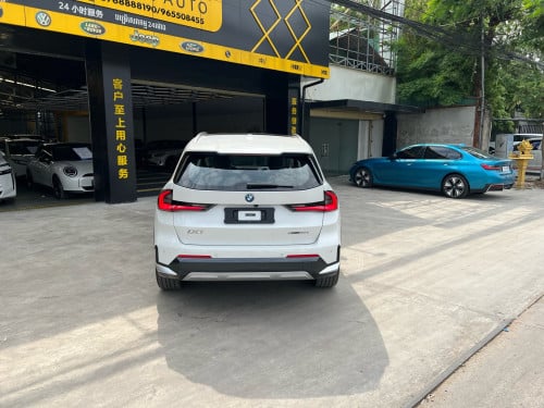 BMW IX1 xDrive30L 2024 EV
