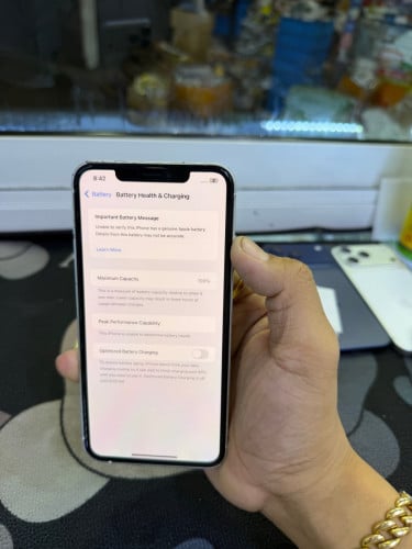 iPhone XS Max 256G Battery 100% ឡើង17pro