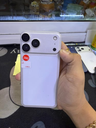 iPhone XS Max 256G Battery 100% ឡើង17pro