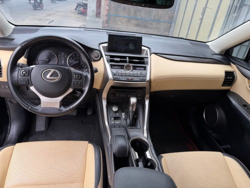 Lexus NX200t 2015 up 2018មូល