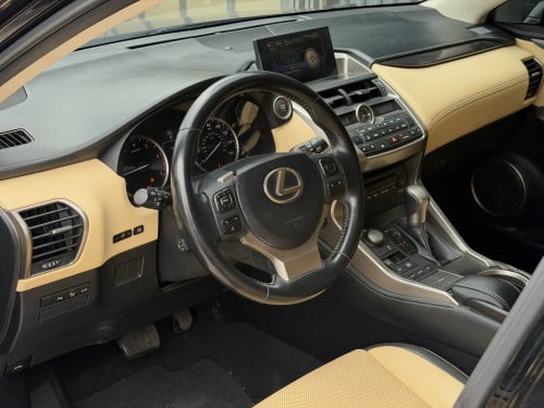 Lexus NX200t 2015 up 2018មូល