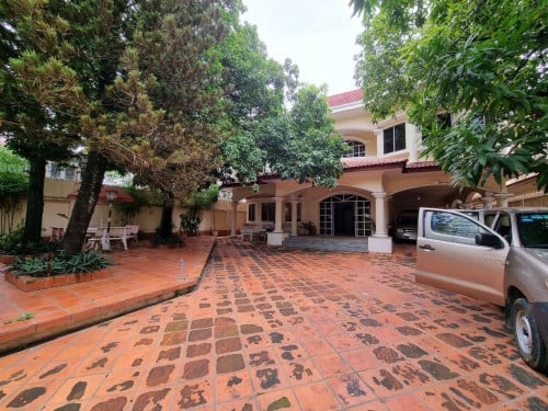 Luxury Villa for Rent | BKK1 黄金地段别墅出租
