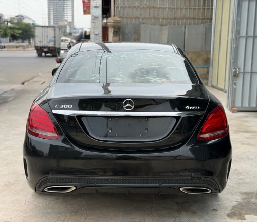 Mercedes Benz C300 AMG 2015