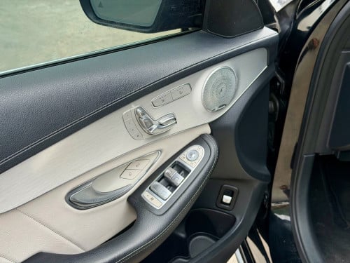 Mercedes Benz C300 AMG 2015