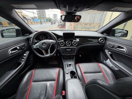 Mercedes Benz CLA45 AMG 2014កៅអីស្ព័រ