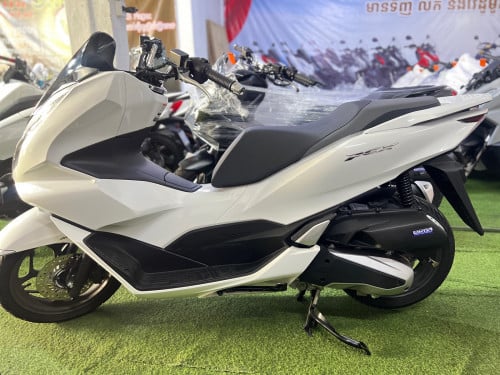 PCX022,125cc