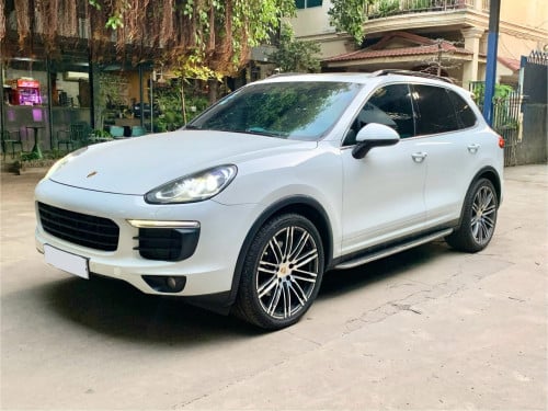 Porsche 2016 សាំងសុទ្ធ