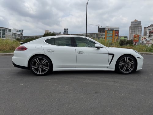 Porsche Panamera 4S 2014 Full Option