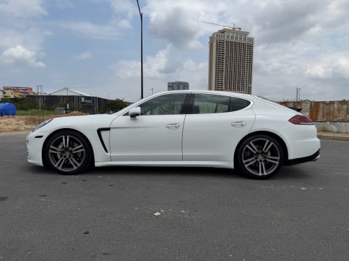 Porsche Panamera 4S 2014 Full Option