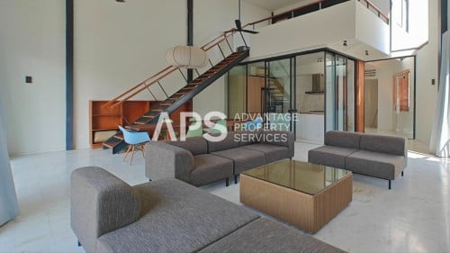 Renovated 4 Bedroom Apartment For Sale | Daun Penh | Phnom Penh