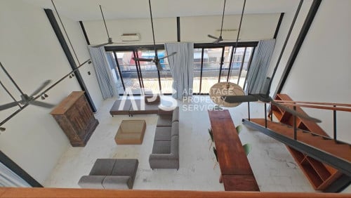 Renovated 4 Bedroom Apartment For Sale | Daun Penh | Phnom Penh