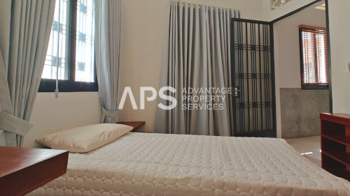 Renovated 4 Bedroom Apartment For Sale | Daun Penh | Phnom Penh