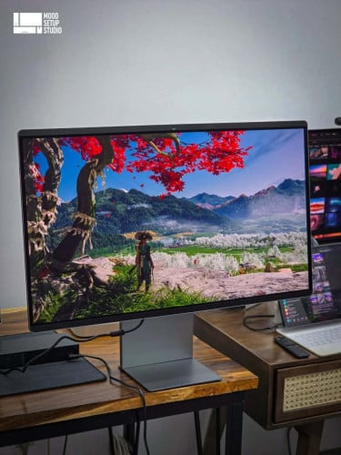 SAMSUNG M9 Smart Monitor