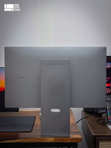 SAMSUNG M9 Smart Monitor