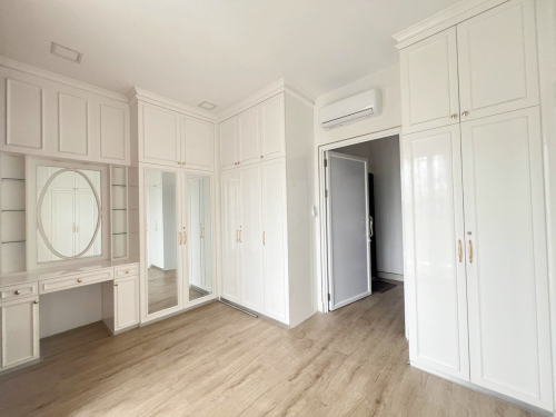 Single Villa for Rent
