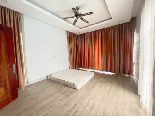 Single Villa for Rent