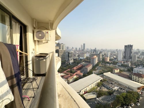 Studio room at TK Star Condo