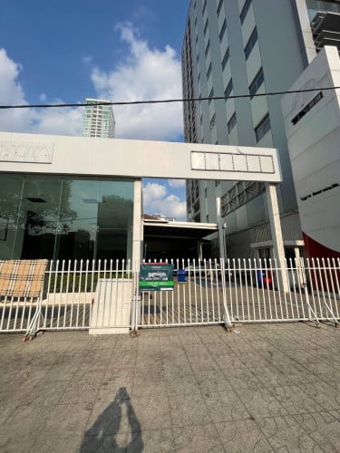 Warehouse For Rent