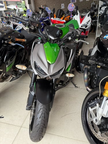 Z1000 2016