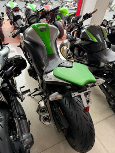 Z1000 2016