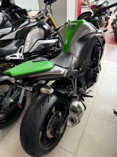 Z1000 2016