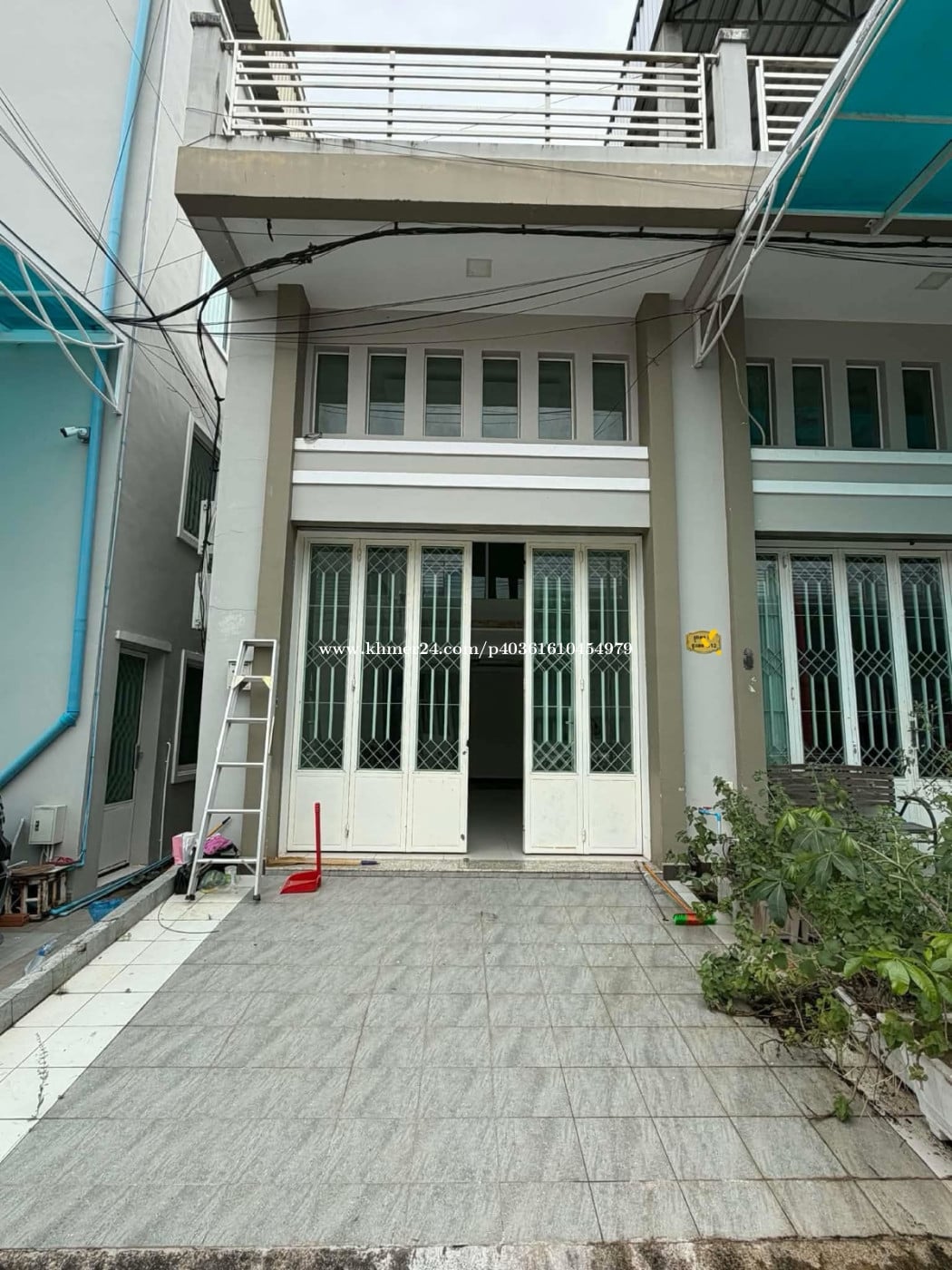House for rent (good for living)