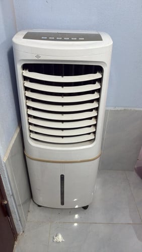 កង្ហាទឹកកក