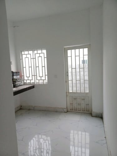 ផ្ទះខ្លួនឯងលក់ខាត់វិញ