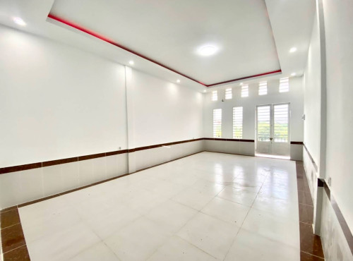 ផ្ទះអាជីវកម្មសម្រាប់លក់ | Commercail house for sale (ទីតាំង​ជិតបន្ទាយអង្គរក្ស)