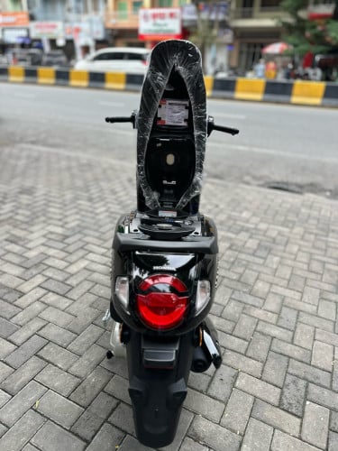 វៃដូរបង់រំលស់ HONDA SCOOPY ឆ្នាំ2026ក្រុមហ៊ុនថ្មី100%