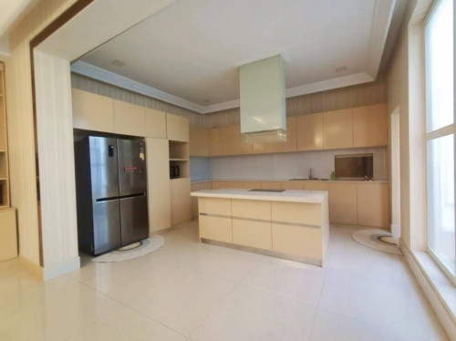 វីឡាឃីងកែង សម្រាប់ជួល | King Villa For Rent In Borey Penghout Boeung Snor