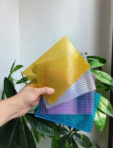 ដំបូលប៉ូលីស្រទបចេក Polycarbonate Hallow Sheet