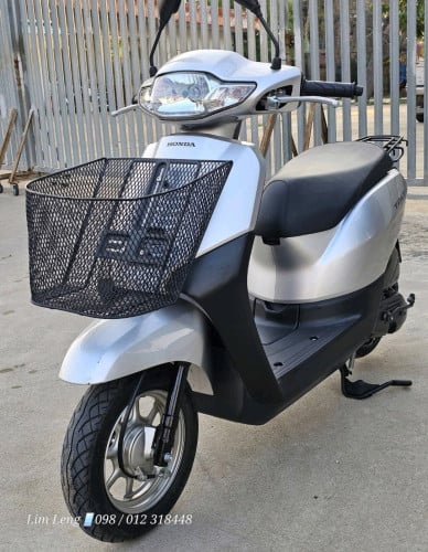 ជប៉ុនHonda TACT Fi 50cc ឆ្នាំខ្ពស់ ធានាថ្មីខ្លាំង ស៊ីសាំងតិចម៉ាស៊ីនហាប់ណែនតាន់ល្អទឹកថ្នាំសុីន