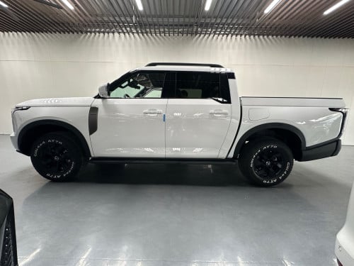 👉Nissan Z9 ឆ្នាំ 2026 Full option 37500$