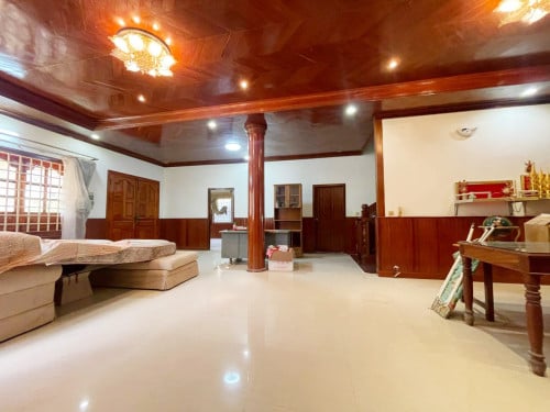 វីឡាសម្រាប់ជួល នៅផ្សារទួលទំពូង | Villa For Rent At Phsar Toul Tumpong