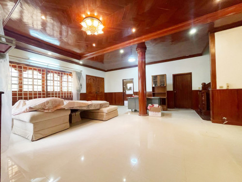 វីឡាសម្រាប់ជួល នៅផ្សារទួលទំពូង | Villa For Rent At Phsar Toul Tumpong