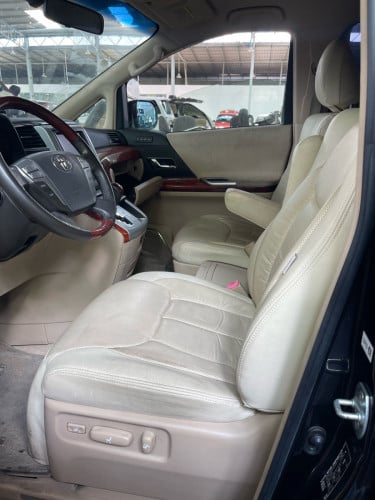 Alphard Japen