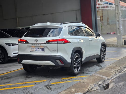 COROLLA CROSS 2024