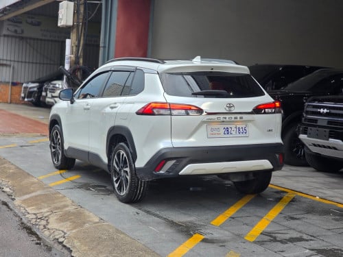 COROLLA CROSS 2024