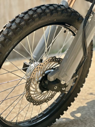 CRF 300L ឆ្នាំ2025 ម៉ូតូ គីឡូសិន មួយរយជាង ម៉ូតូខ្ចី