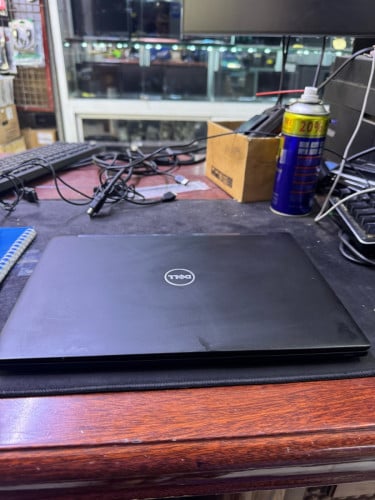 Dell Latitude 7280 Core I 5 (6 gendered)Ram 4 ssd 128GB