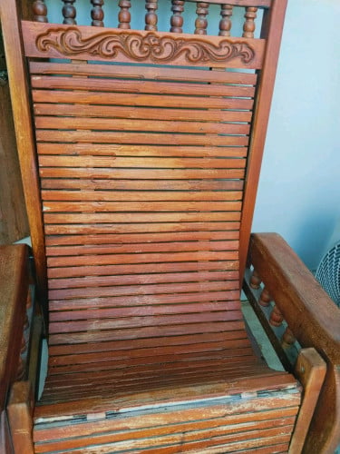 FINAL MOVING SALE! 65% DISCOUNT! Wooden Table set with 4 wooden Stools/Rocking - Reclining Chair