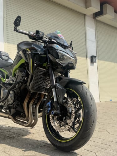 Kawasaki Z900