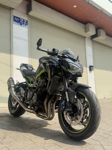 Kawasaki Z900
